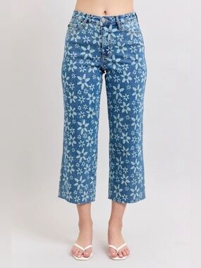 Judy Blue - Daisy Days - High Waist Flower Print Cropped Jeans Raw Hem Size 18